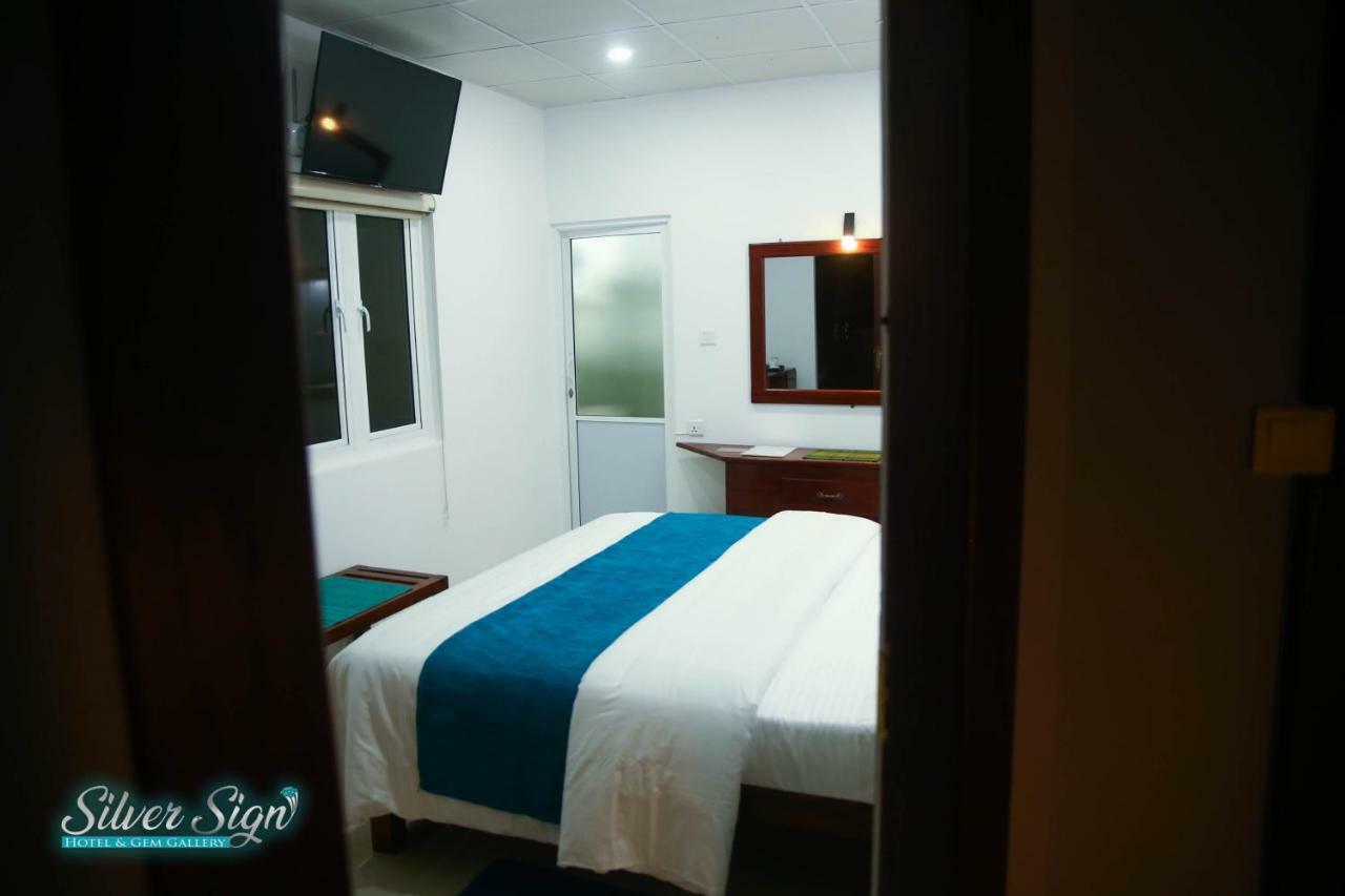 Silver Sign Hotel Katugastota Ngoại thất bức ảnh