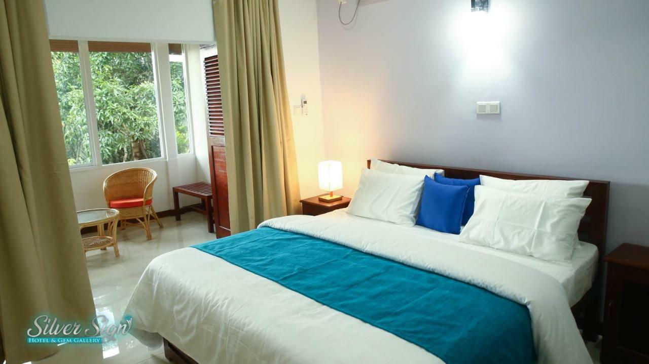 Silver Sign Hotel Katugastota Ngoại thất bức ảnh