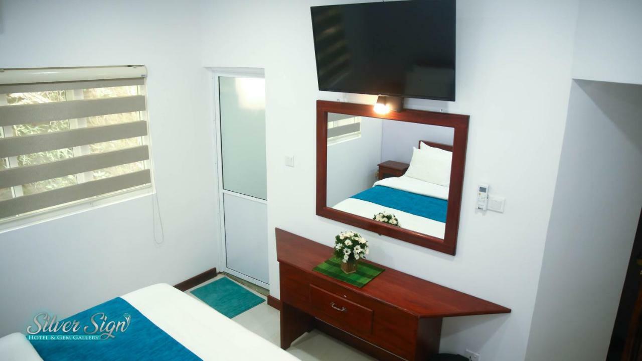 Silver Sign Hotel Katugastota Ngoại thất bức ảnh