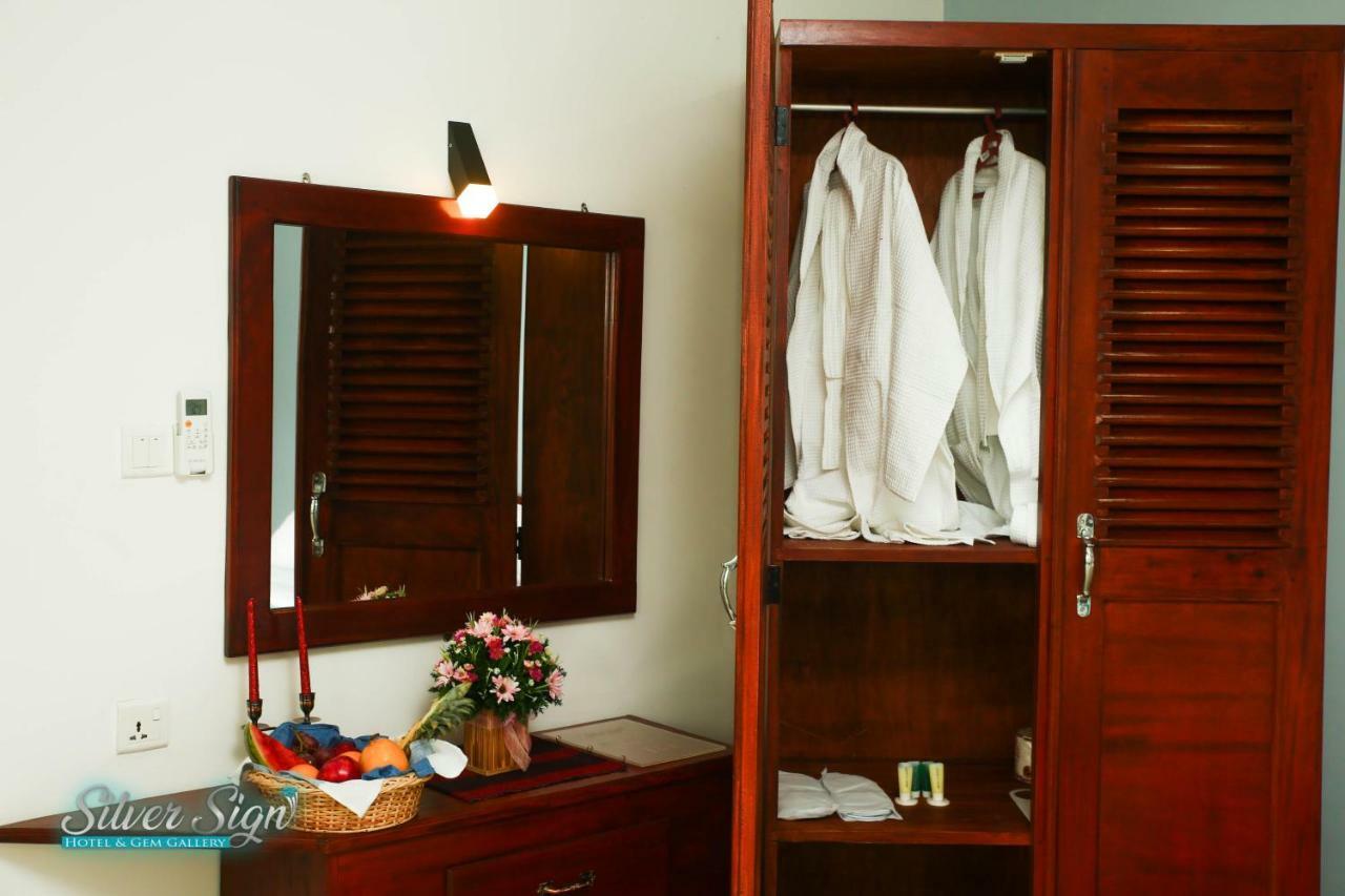 Silver Sign Hotel Katugastota Ngoại thất bức ảnh
