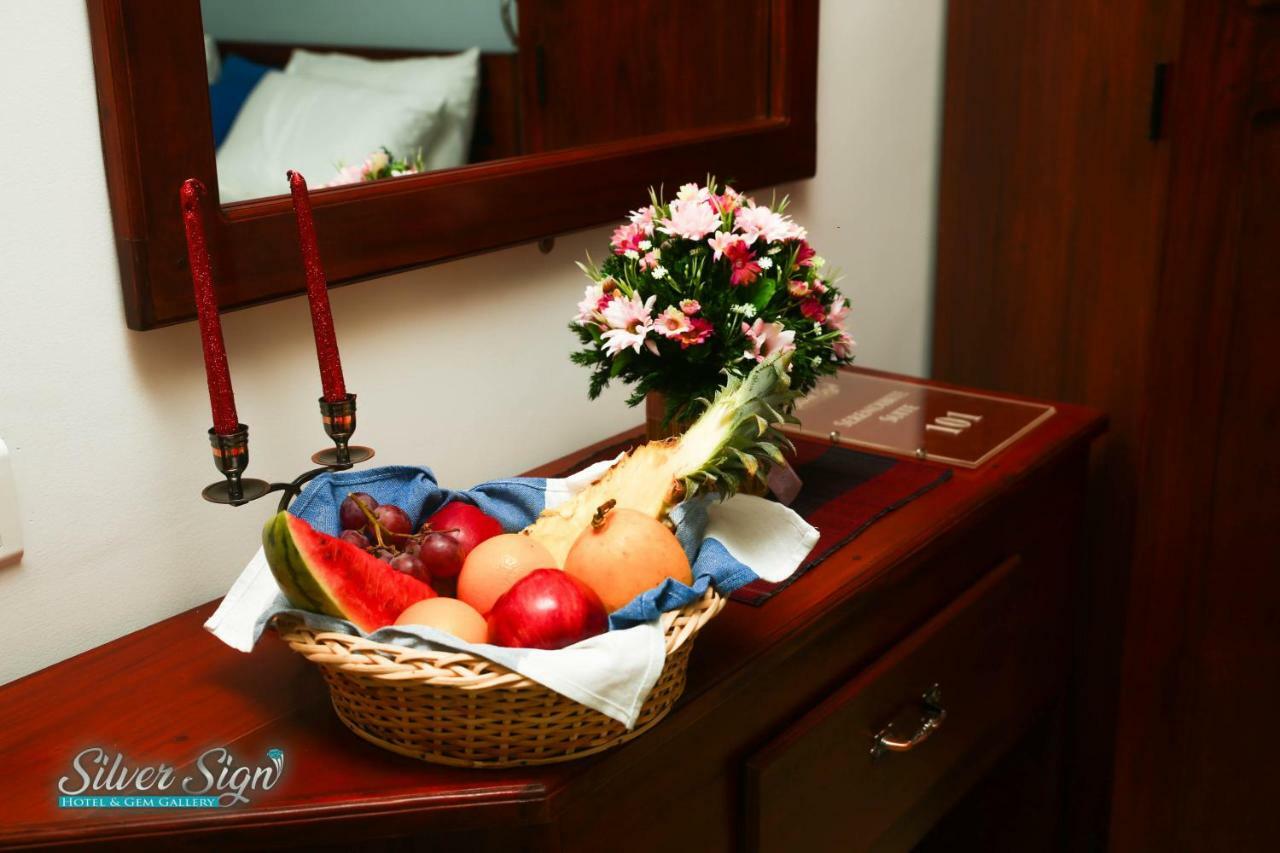 Silver Sign Hotel Katugastota Ngoại thất bức ảnh