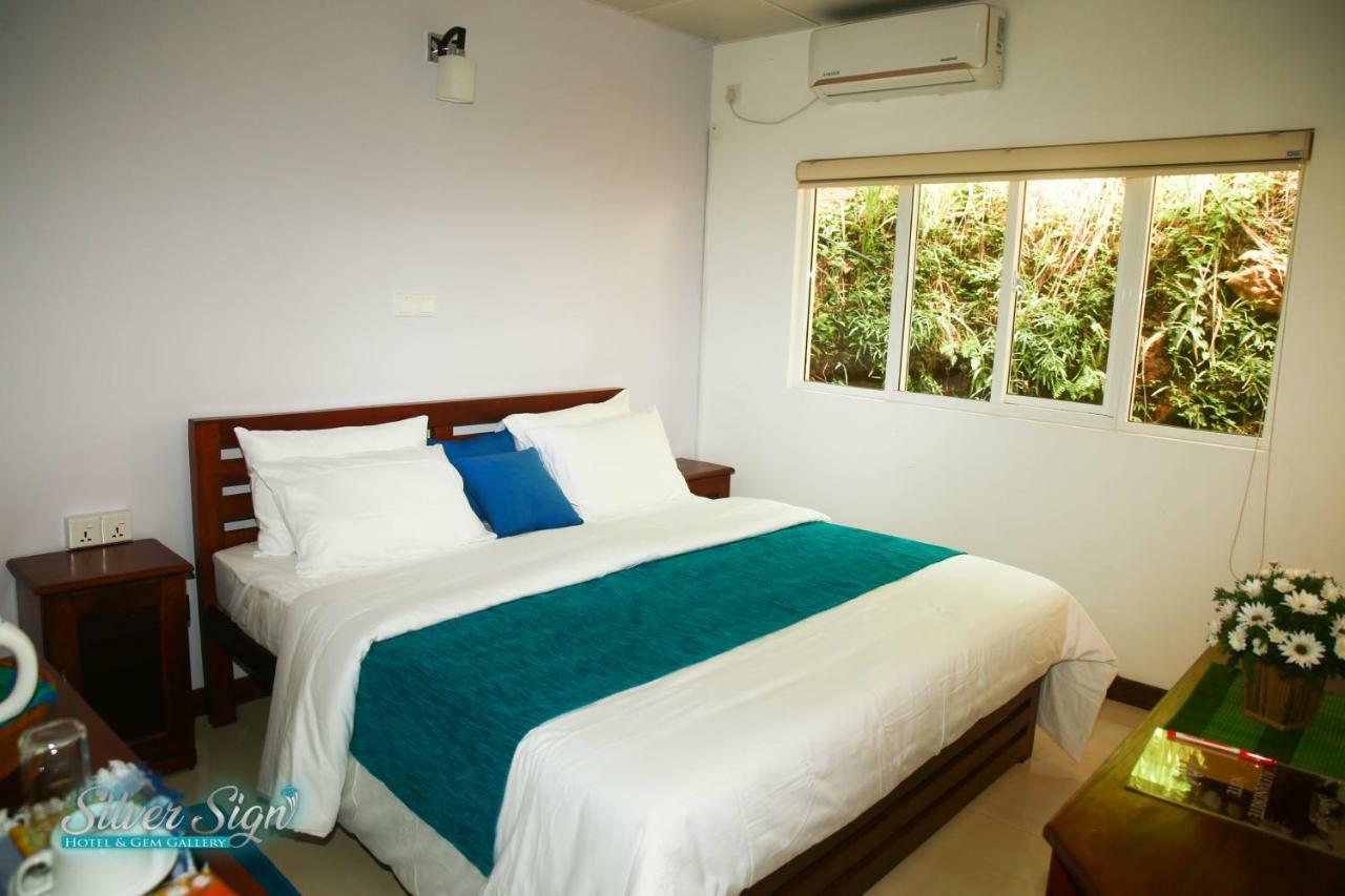 Silver Sign Hotel Katugastota Ngoại thất bức ảnh